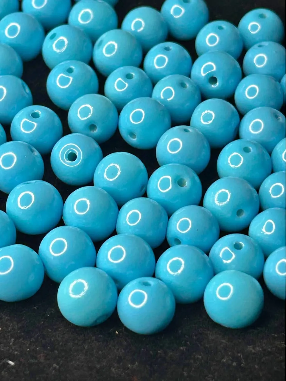 Glass beads thumbnail