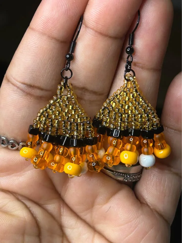 Halloween fringe earring image indicator(7)