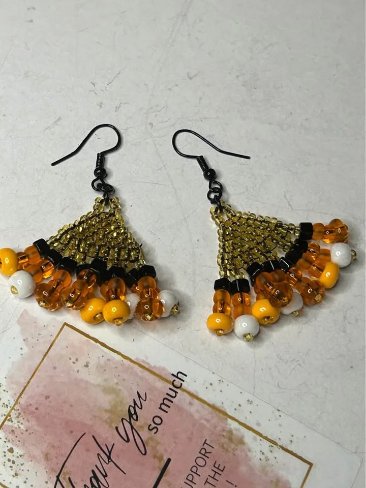 Halloween fringe earring image indicator(8)