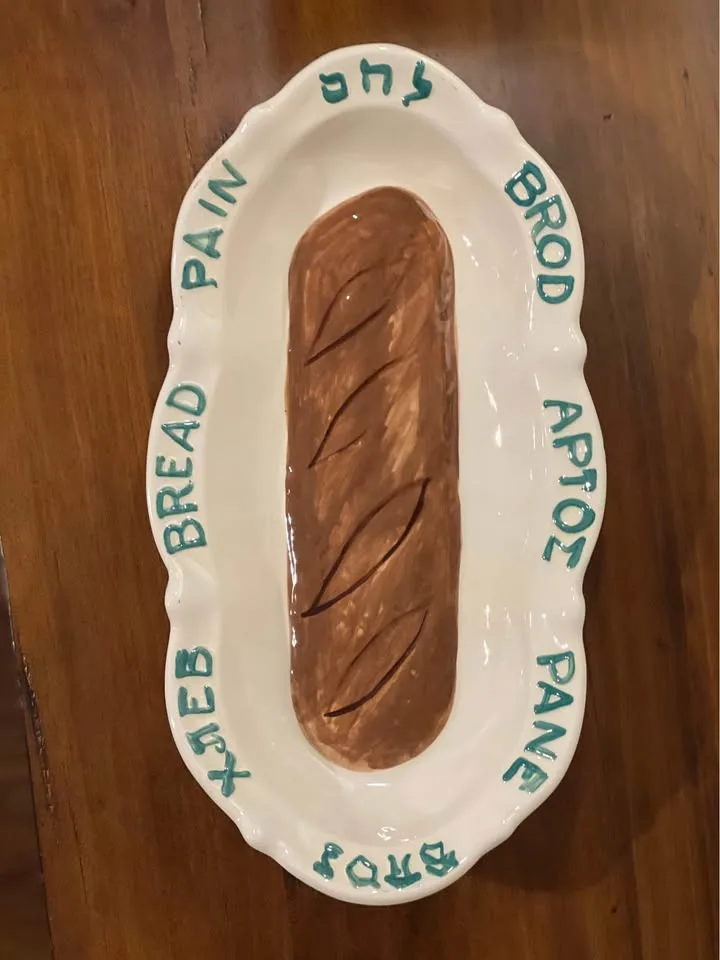 Vintage Ceramic Plate/Bread Platter 16" "Bread" Languages image indicator(2)