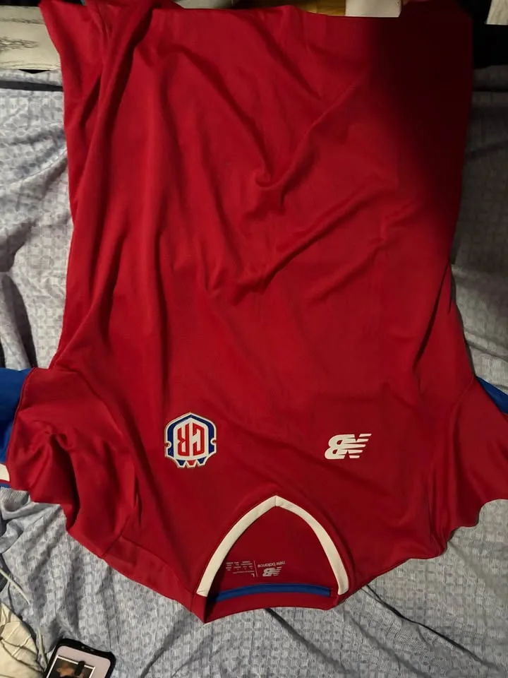 Jerseys for sale image indicator(7)