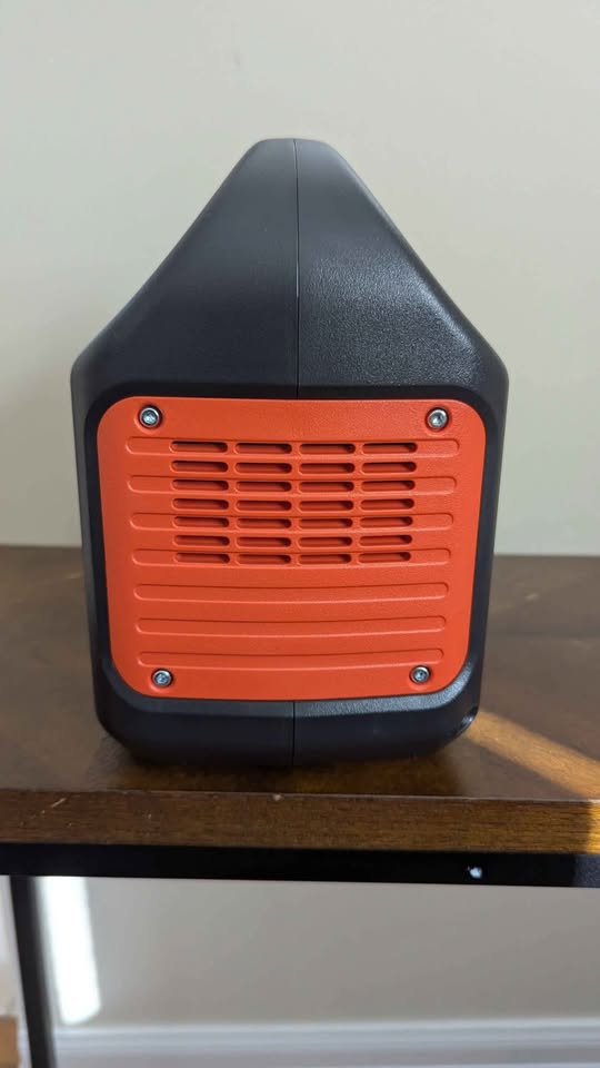 Jackery Explorer 240WH/200W - photo 2