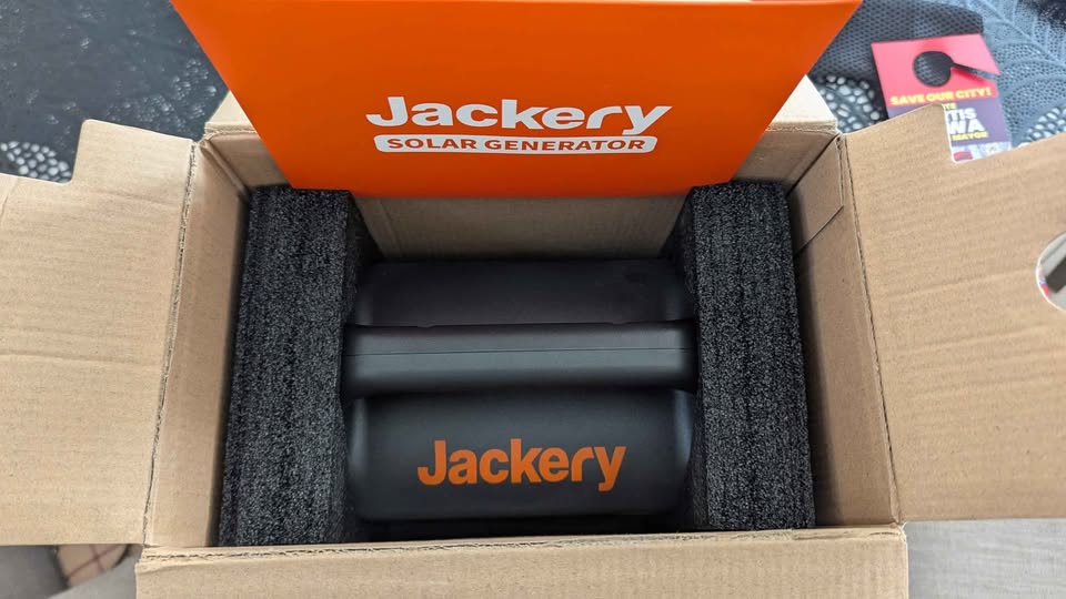 Jackery Explorer 240WH/200W - photo 4