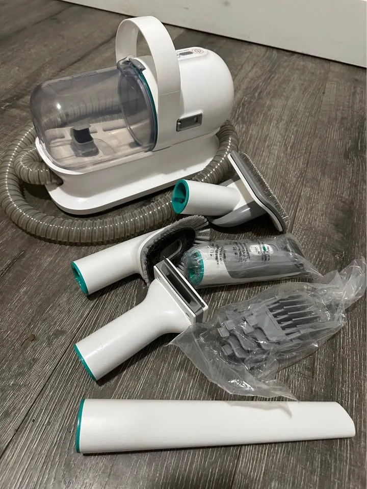Pet grooming kit and vacuum image indicator(3)