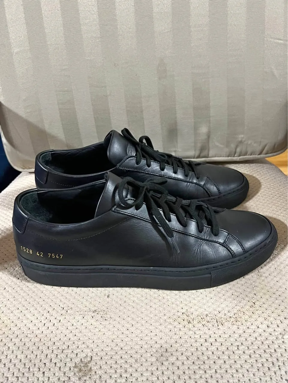 Low top Leather sneakers made in Italy thumbnail