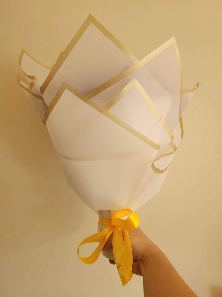 Rose Bouquet Flowers image indicator(4)