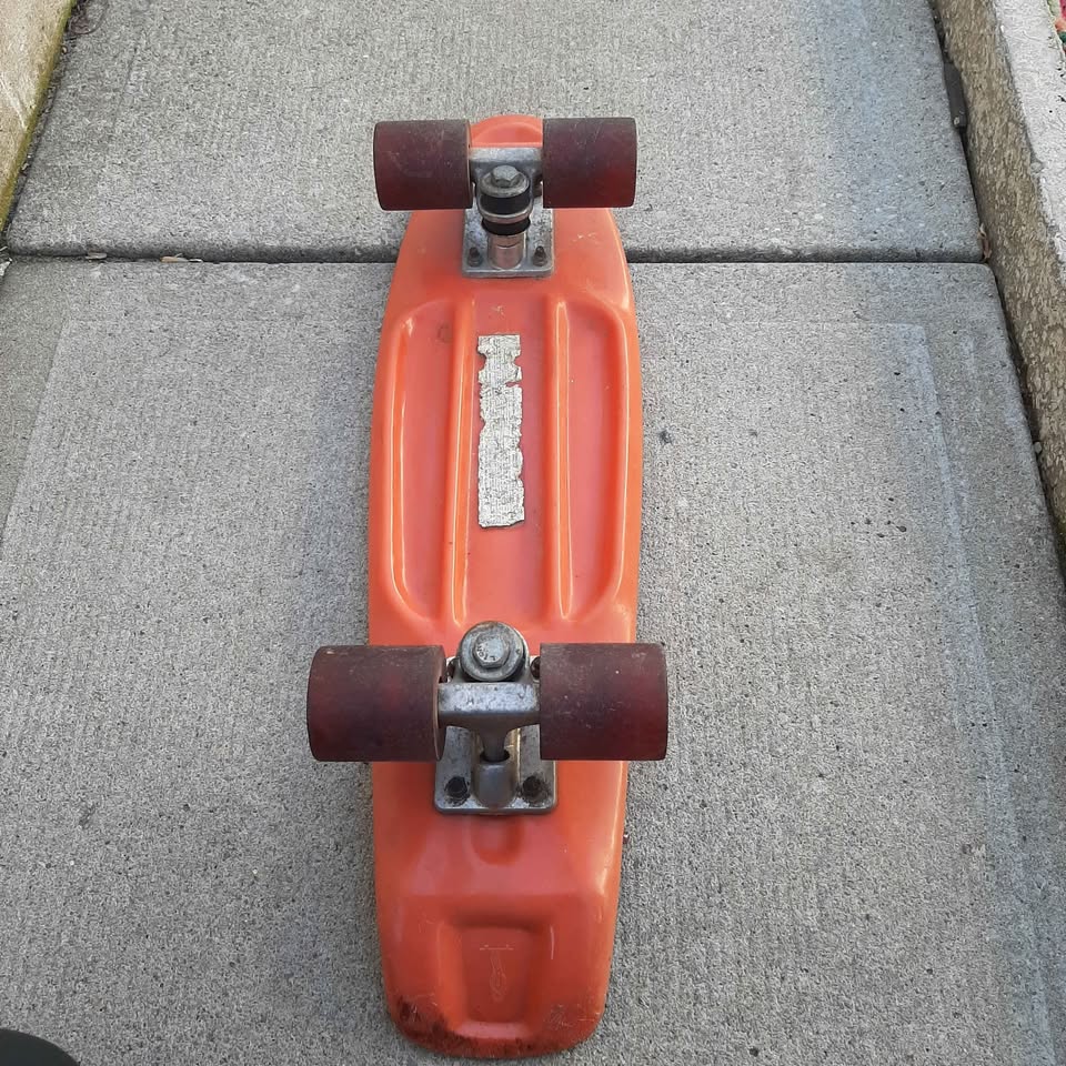 Vintage late 70s early 80s faded Ted Skateboard - photo 2