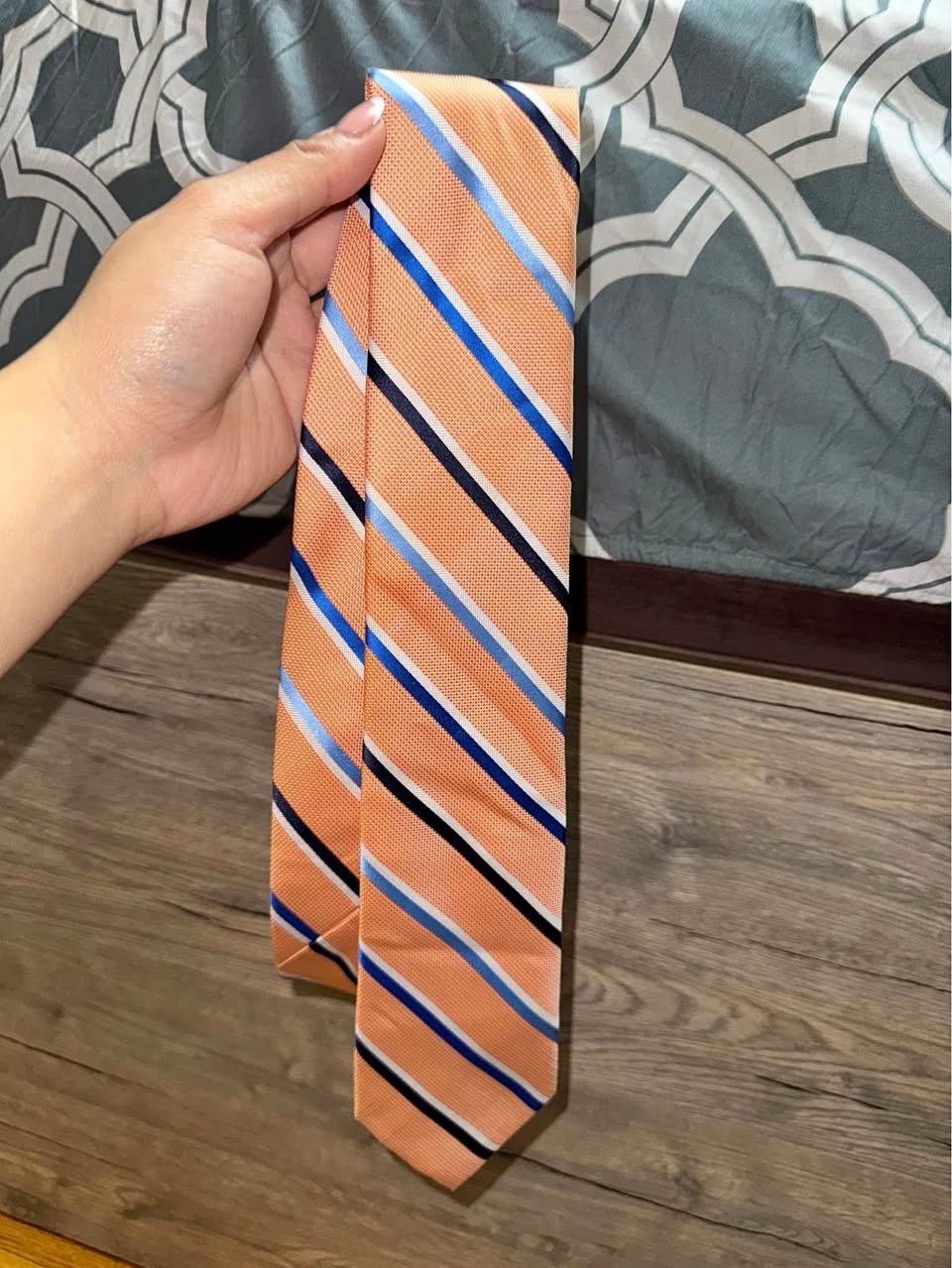 Nautica striped neck tie