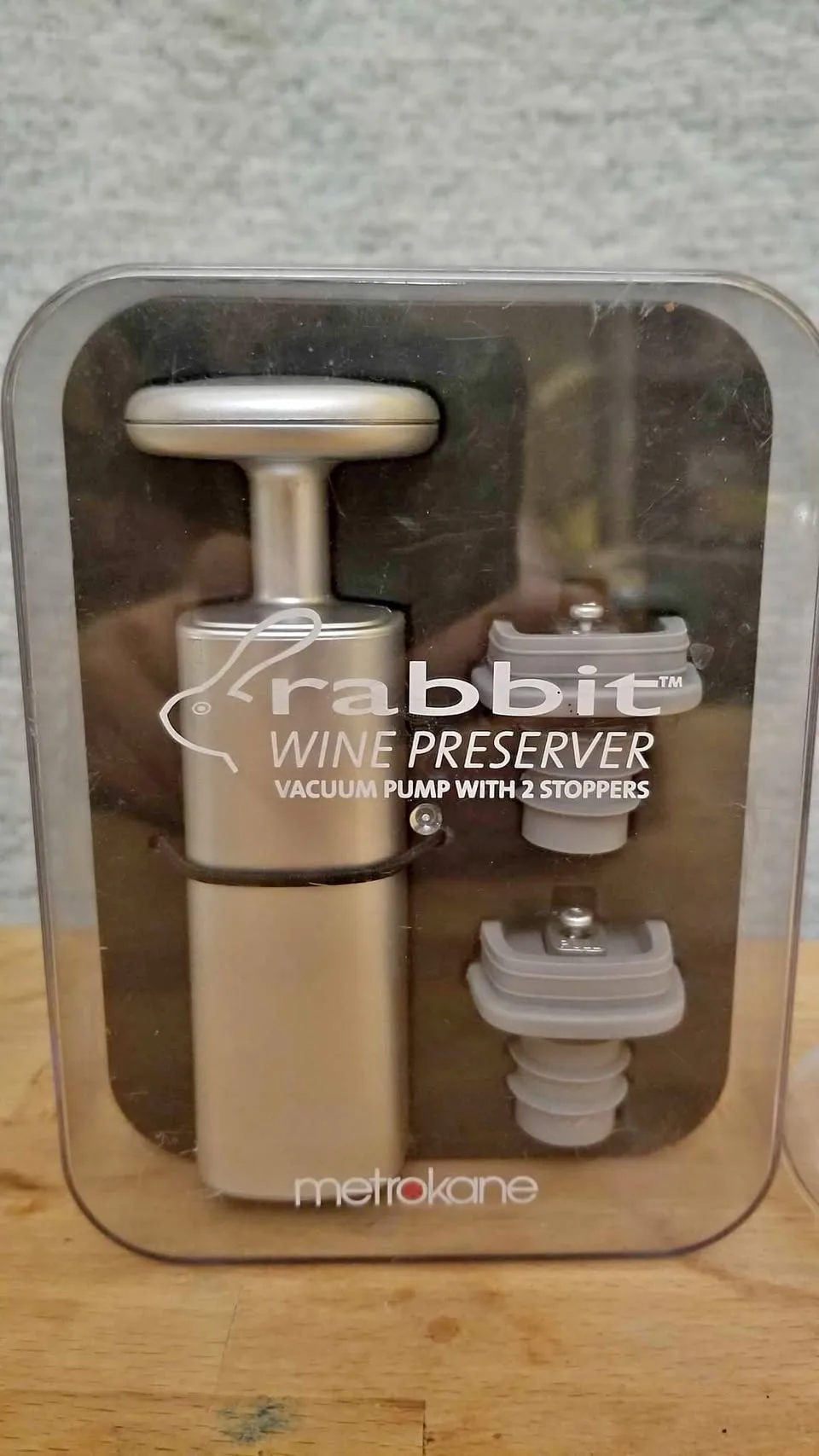 Rabbit Wine Preserver vacuum sealer thumbnail