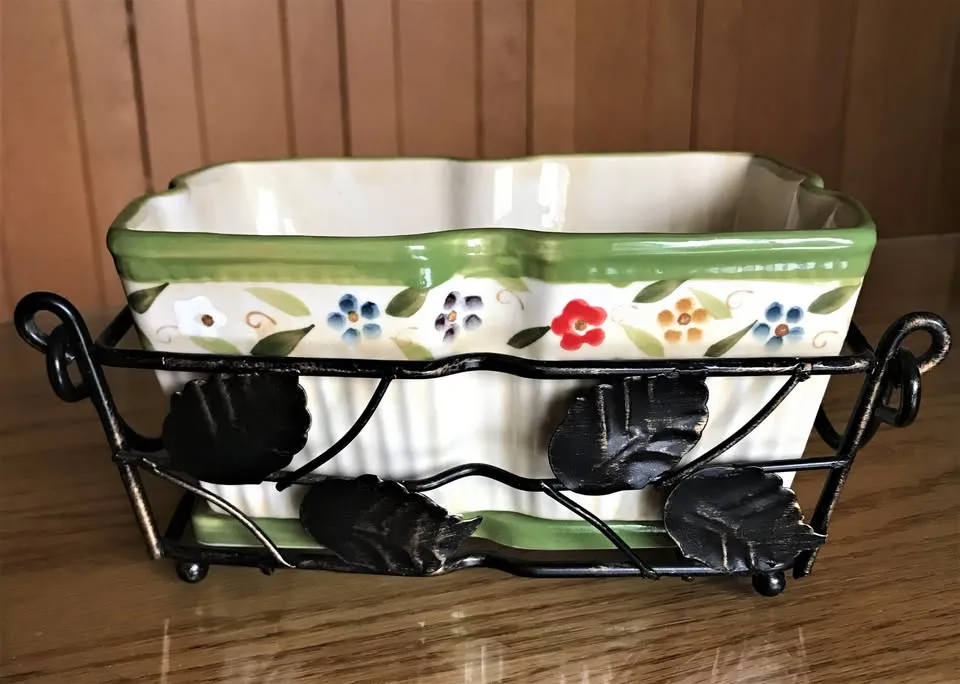 Temptation Ovenware by Tara -Petals 1 Quart Baker Set thumbnail