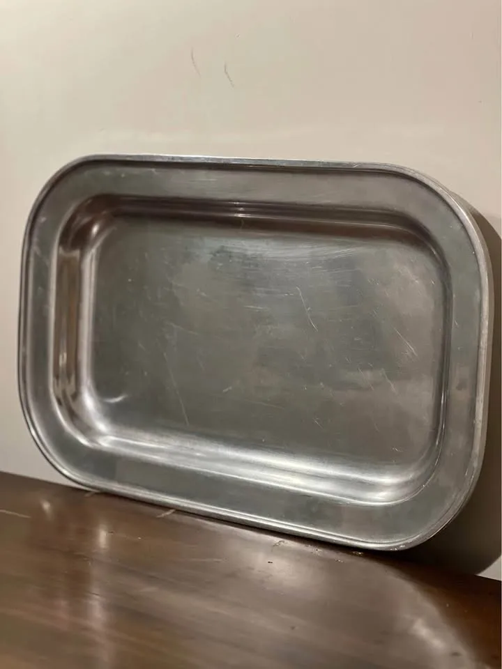 Wilton Amretale New Bistro 17.5” Serveware image indicator(2)