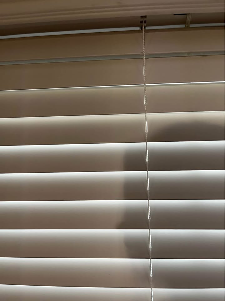 *NEW* 18x60”, 42x60” white window blinds, 2” faux wood - photo 2