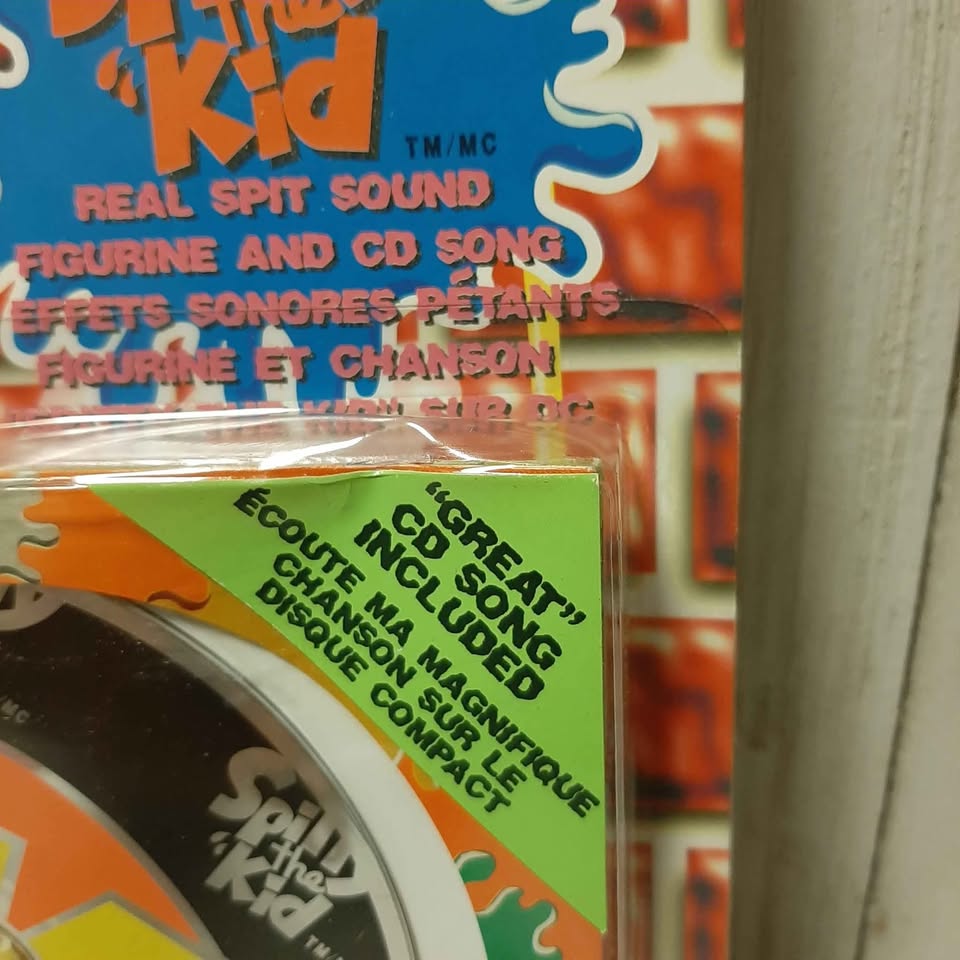 Rare Spew Crew Spitty the Kid Action Figure & CD 1997 - photo 4