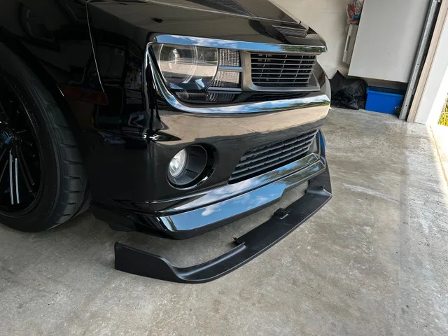 2010-2013 Camaro SS front splitter image indicator(2)