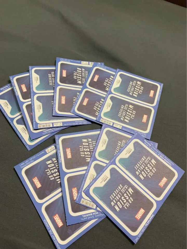 Marvel trading cards around 19 packs