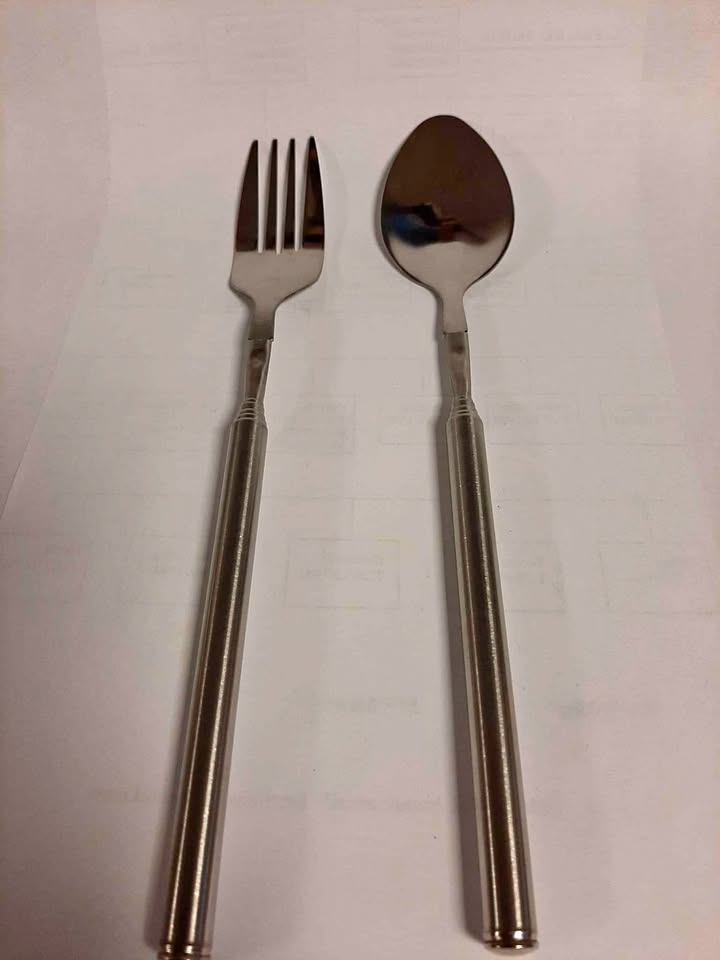 Telescopic Spoon and Fork gag joke BBQ combo New