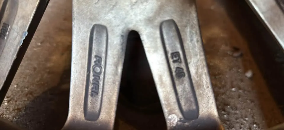 Oem Audi wheels 245/45/17 image indicator(5)