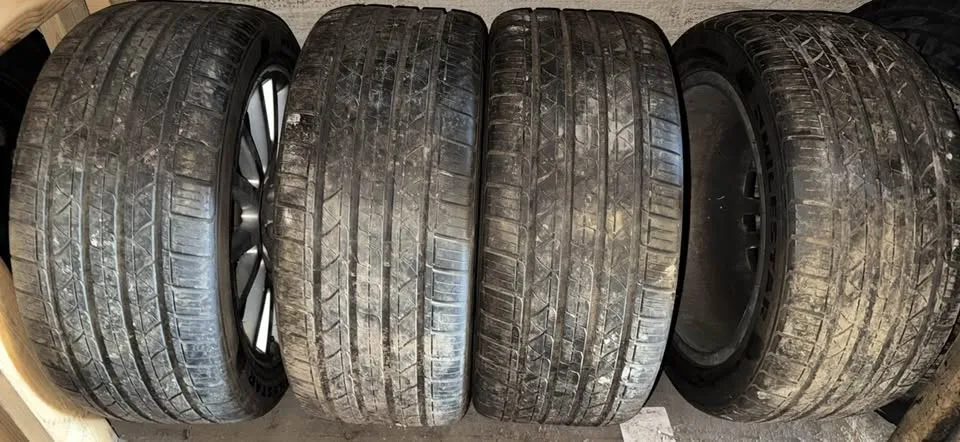 Oem Audi wheels 245/45/17 image indicator(6)