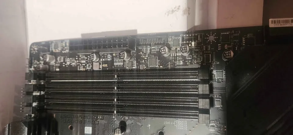 MSI MAG Z790 TOMAHAWK WIFI INTEL MOTHERBOARD (NEW) image indicator(6)