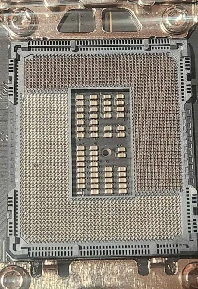 MSI MAG Z790 TOMAHAWK WIFI INTEL MOTHERBOARD (NEW) image indicator(10)