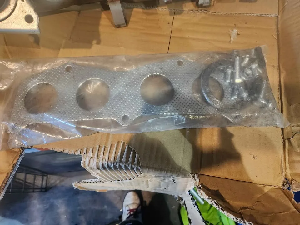 2002-2006 Toyota Camry Converter Part #201-1107 image indicator(8)