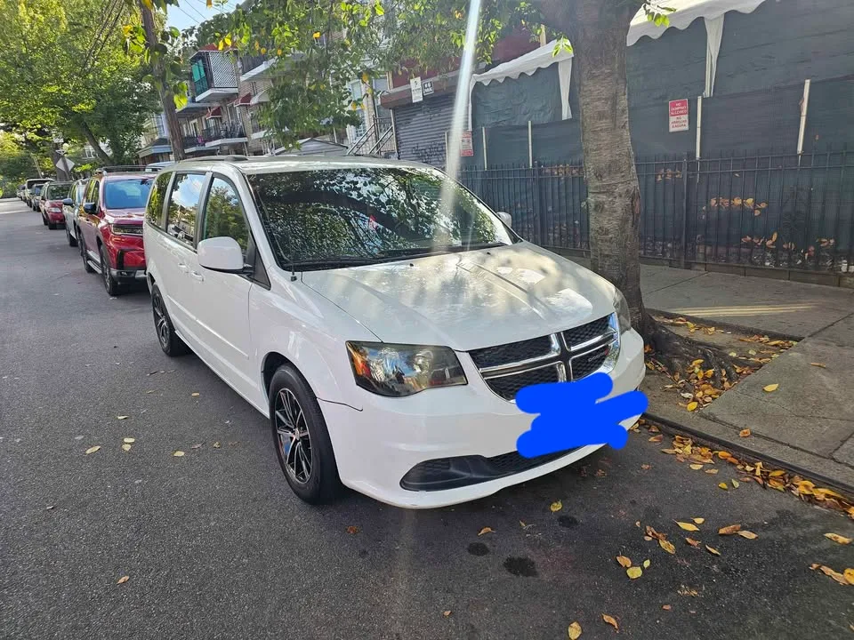 2016 Dodge Grand Caravan Passenger · SXT Minivan 4D