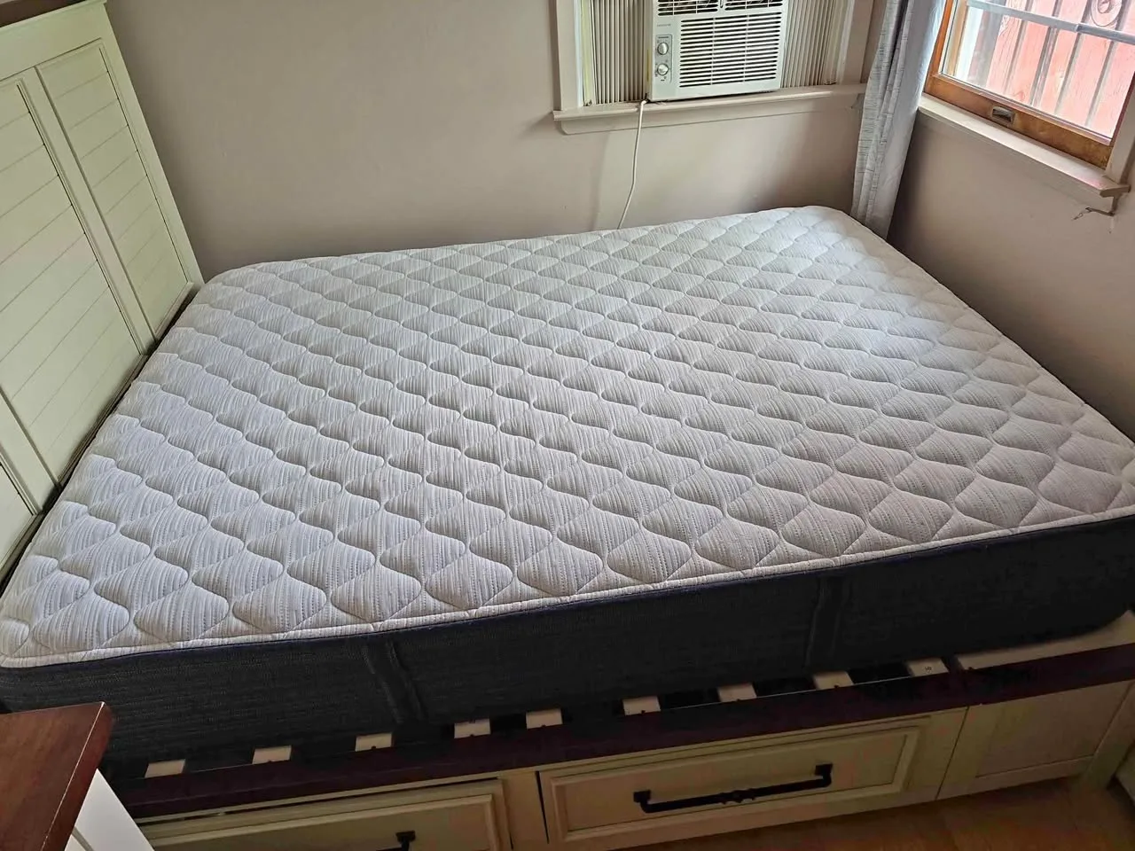 Colchón queen size ,firme