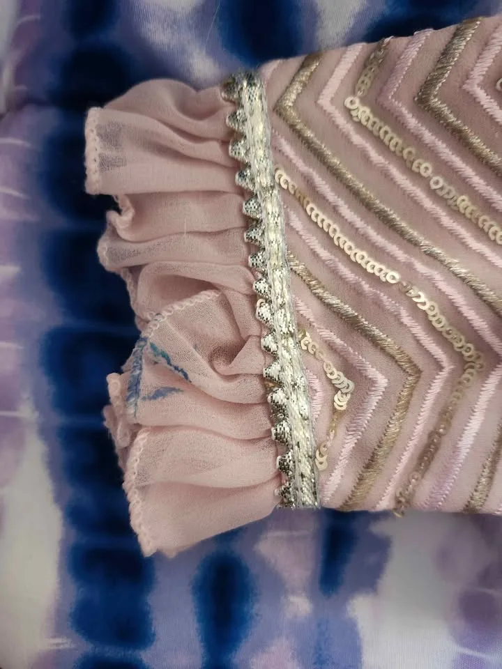 ✨ Girls’ Purple & Pink Party Dress –Size 6-8 - $10! ✨ image indicator(8)