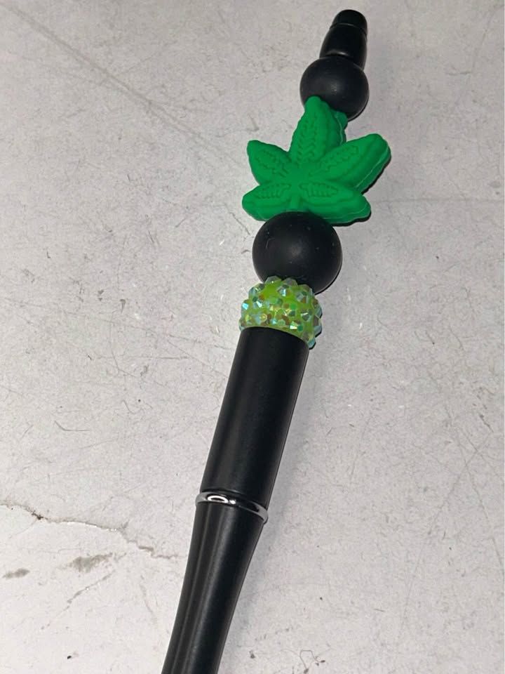 Beaded pen - photo 5