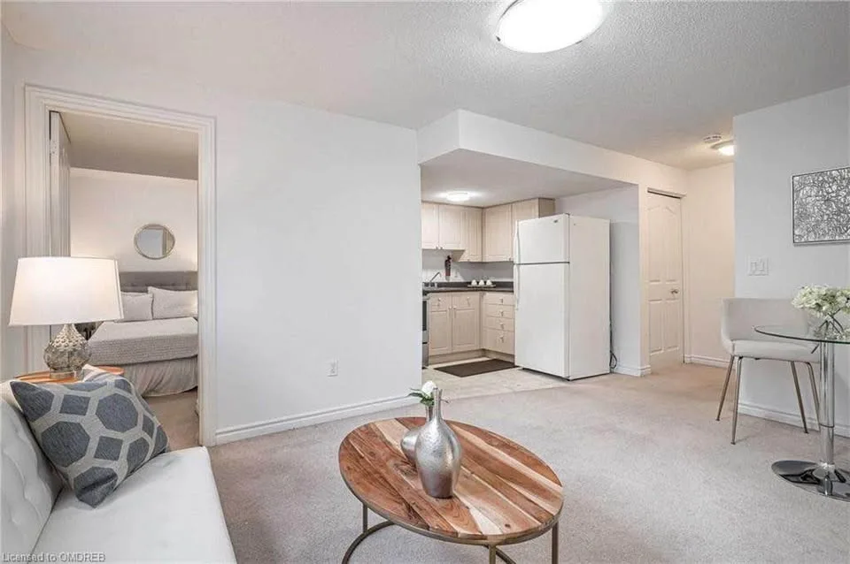 2 Beds 1 Bath - Basement Apartment image indicator(8)