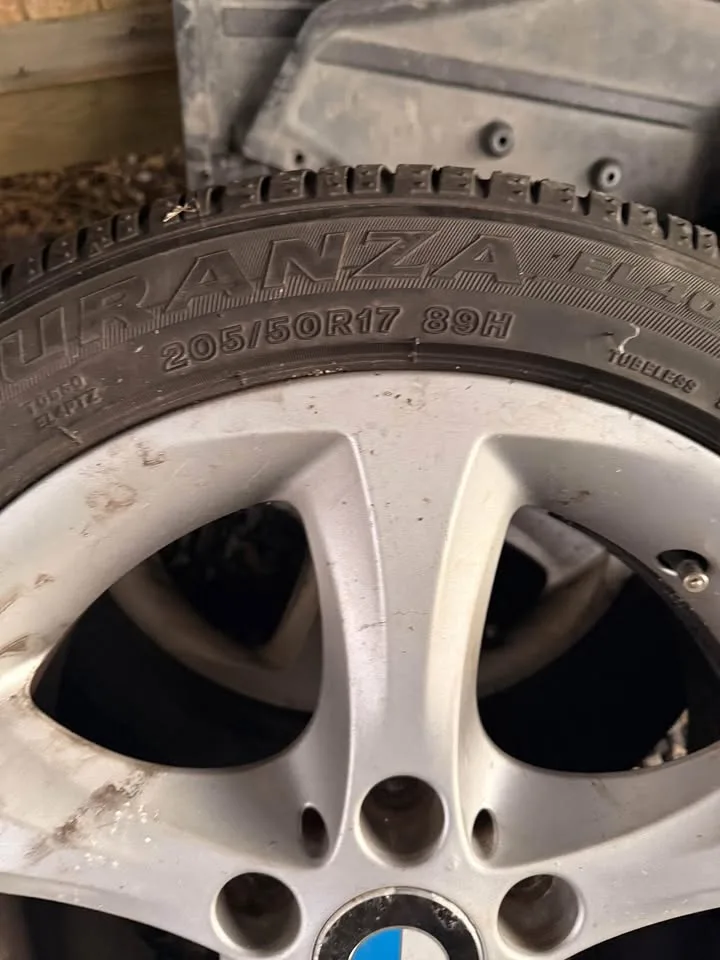 BMW 128 rims R17 image indicator(2)