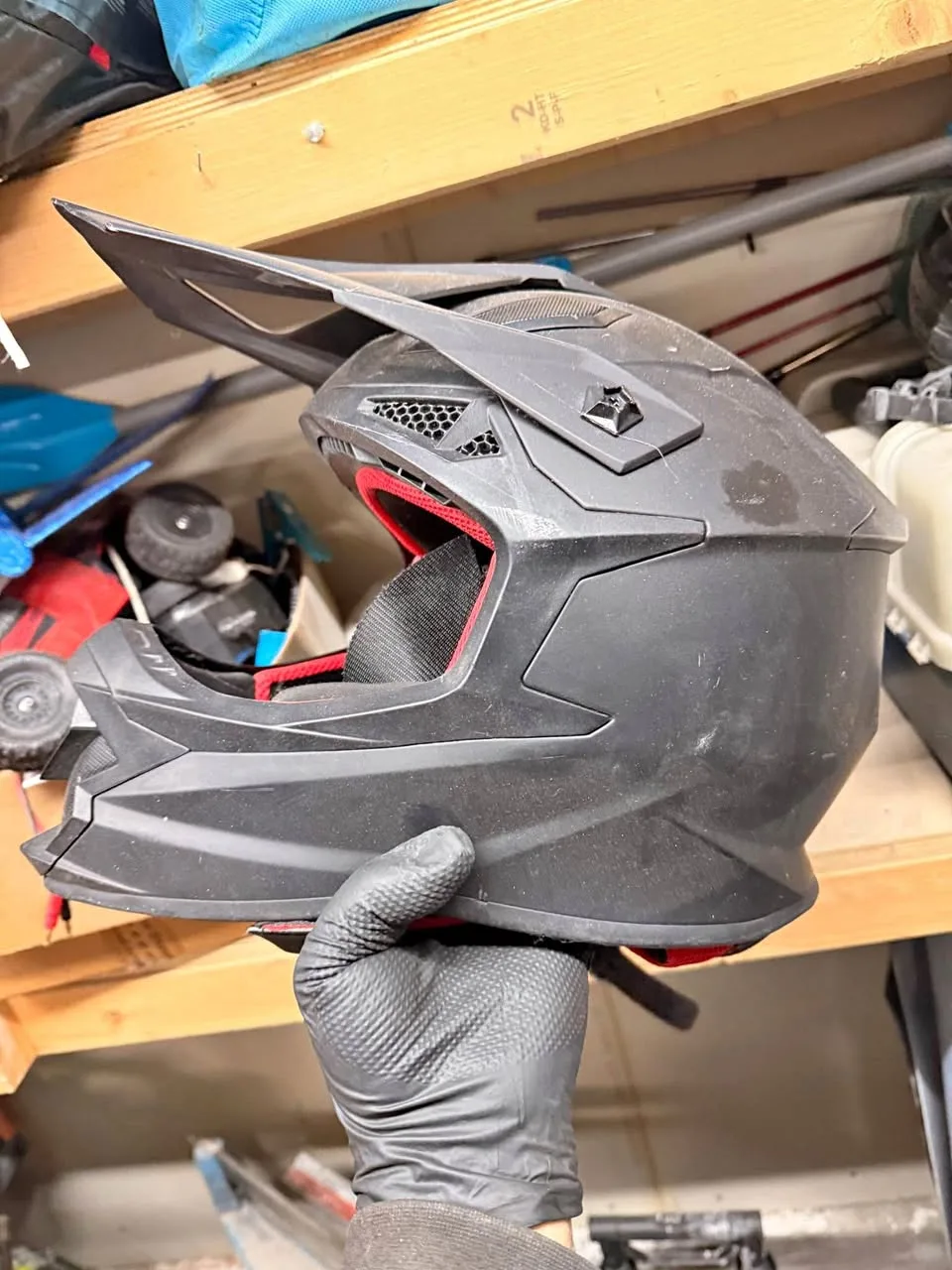 Helmet thumbnail