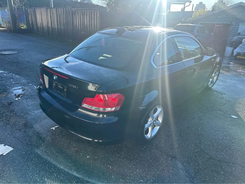 2009 BMW 128 image indicator(3)