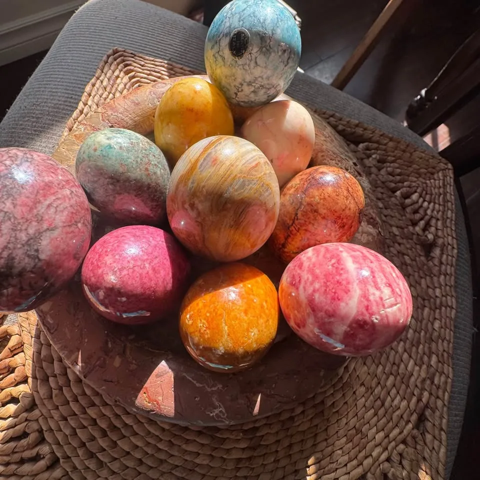 Vintage Hand Carved Vintage Alabaster Eggs From Italy image indicator(3)