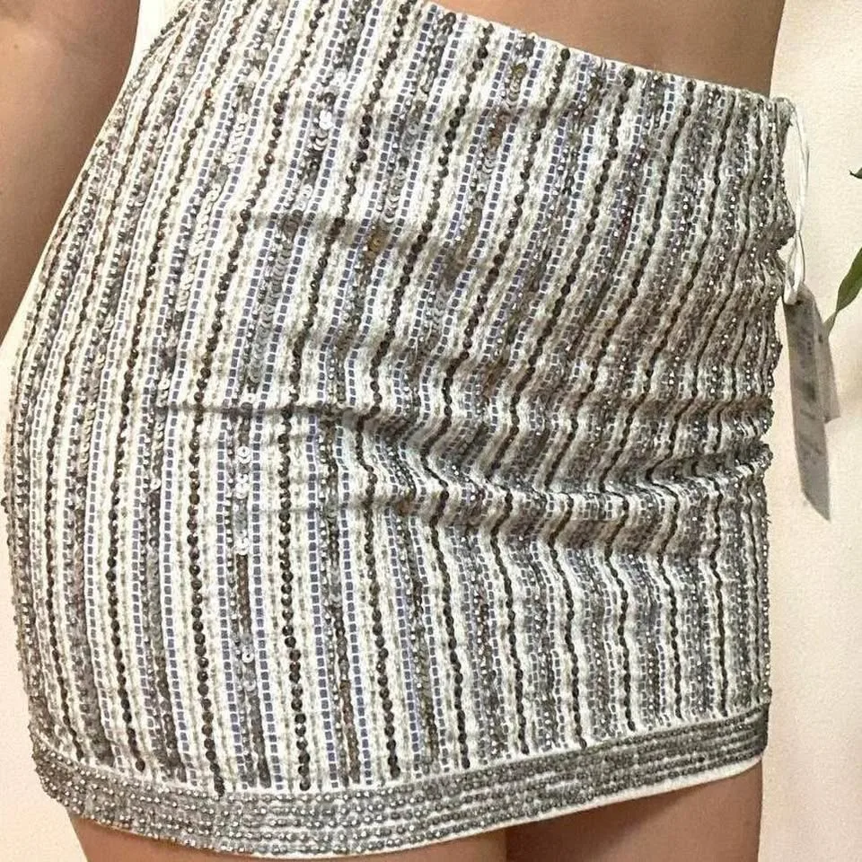 Zara NWT Sequins Skirt image indicator(3)