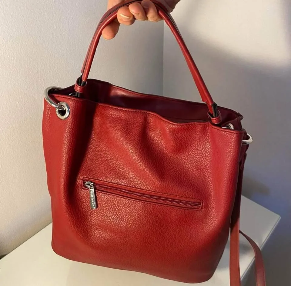 Red Faux Leather Shoulder Bag image indicator(6)