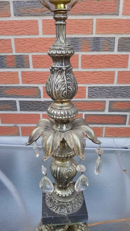 Vintage Brass and Marble, wingless cherubs tablw lamp - photo 4