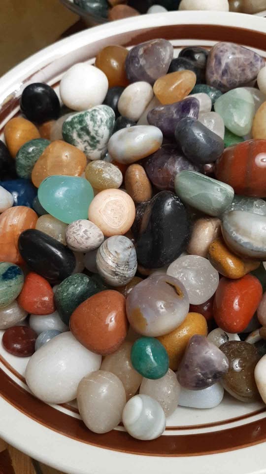 Small to medium Tumbled stones, Pebbles, for jewelry, luck - photo 2
