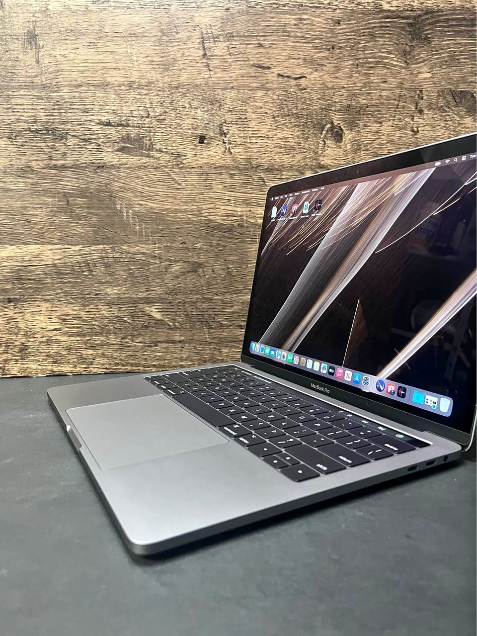 MacBook Pro 13” 3.5GHz i7 16GB 1TB