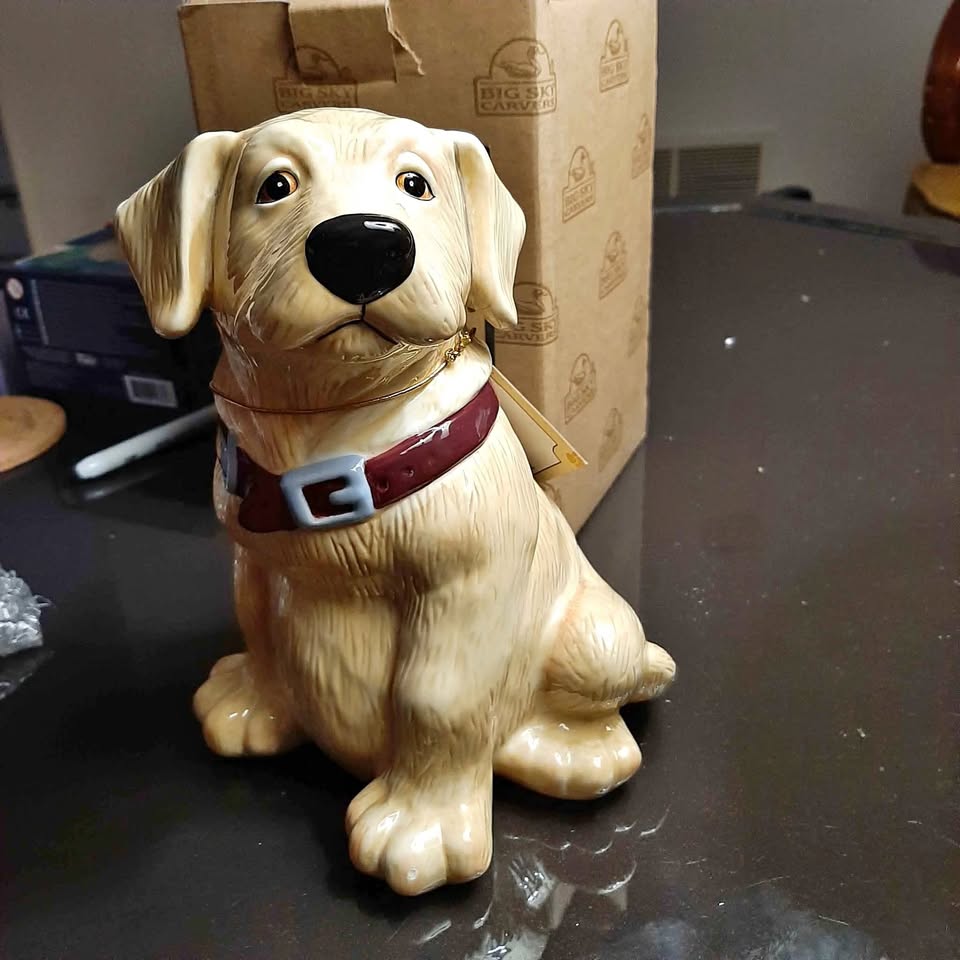 Big Sky K9 yellow lab Labrador dog ceramic bank figurine