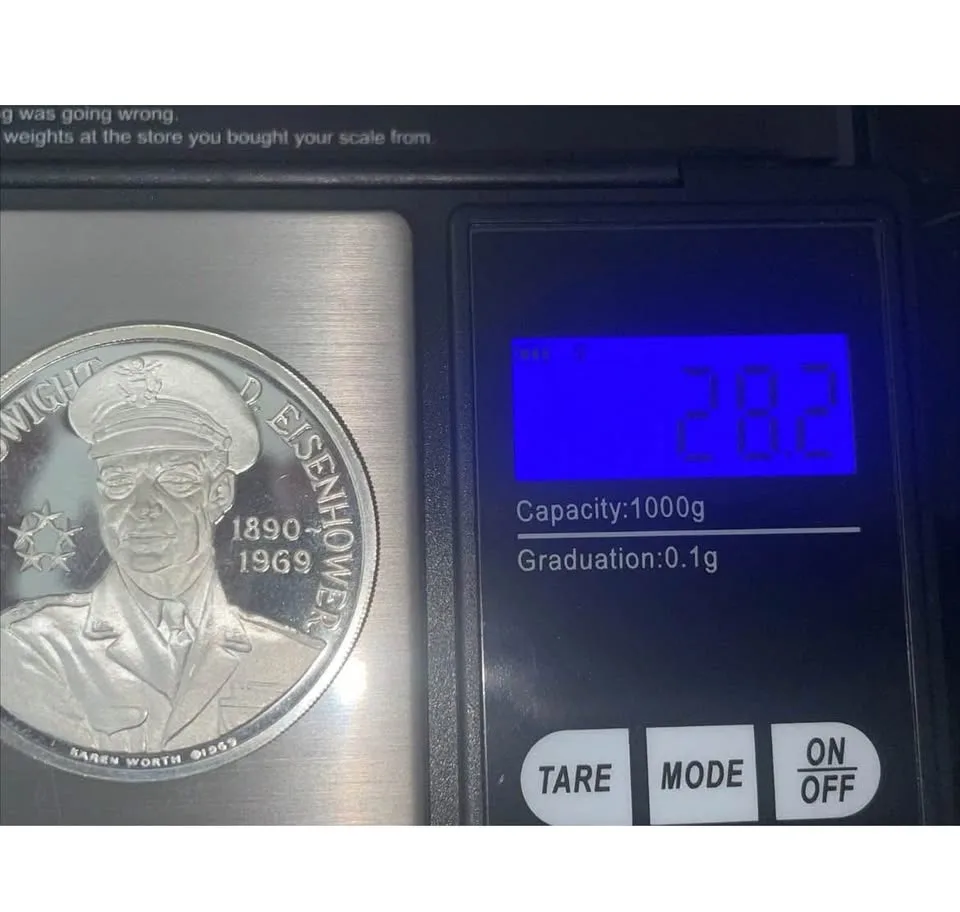 1969 Eisenhower Ike .999 Silver Medal image indicator(4)