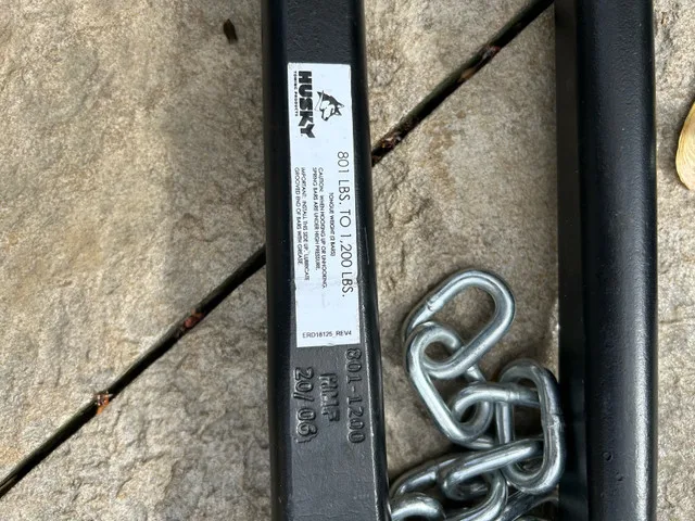 Husky towing weight distribution receiver and sway bars. image indicator(2)