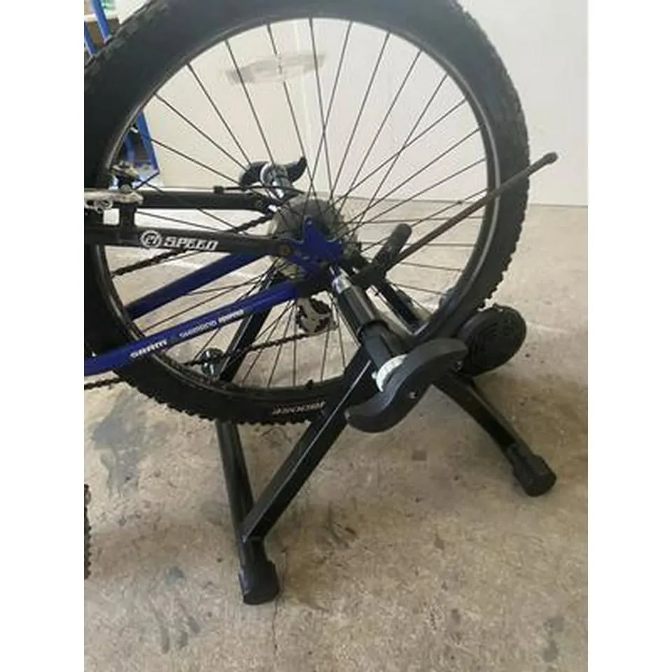 SCHWINN Indoor Fitness Magnetic Resistance Bike Trainer image indicator(2)