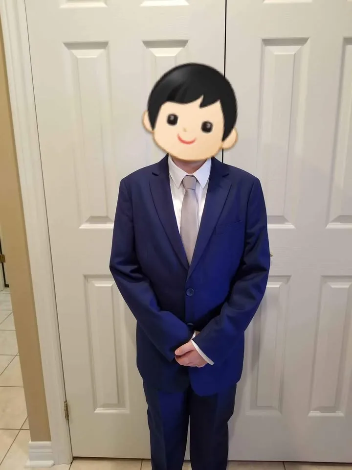 London Fog Boys 18T 3-Piece Suit - Worn Once! image indicator(7)