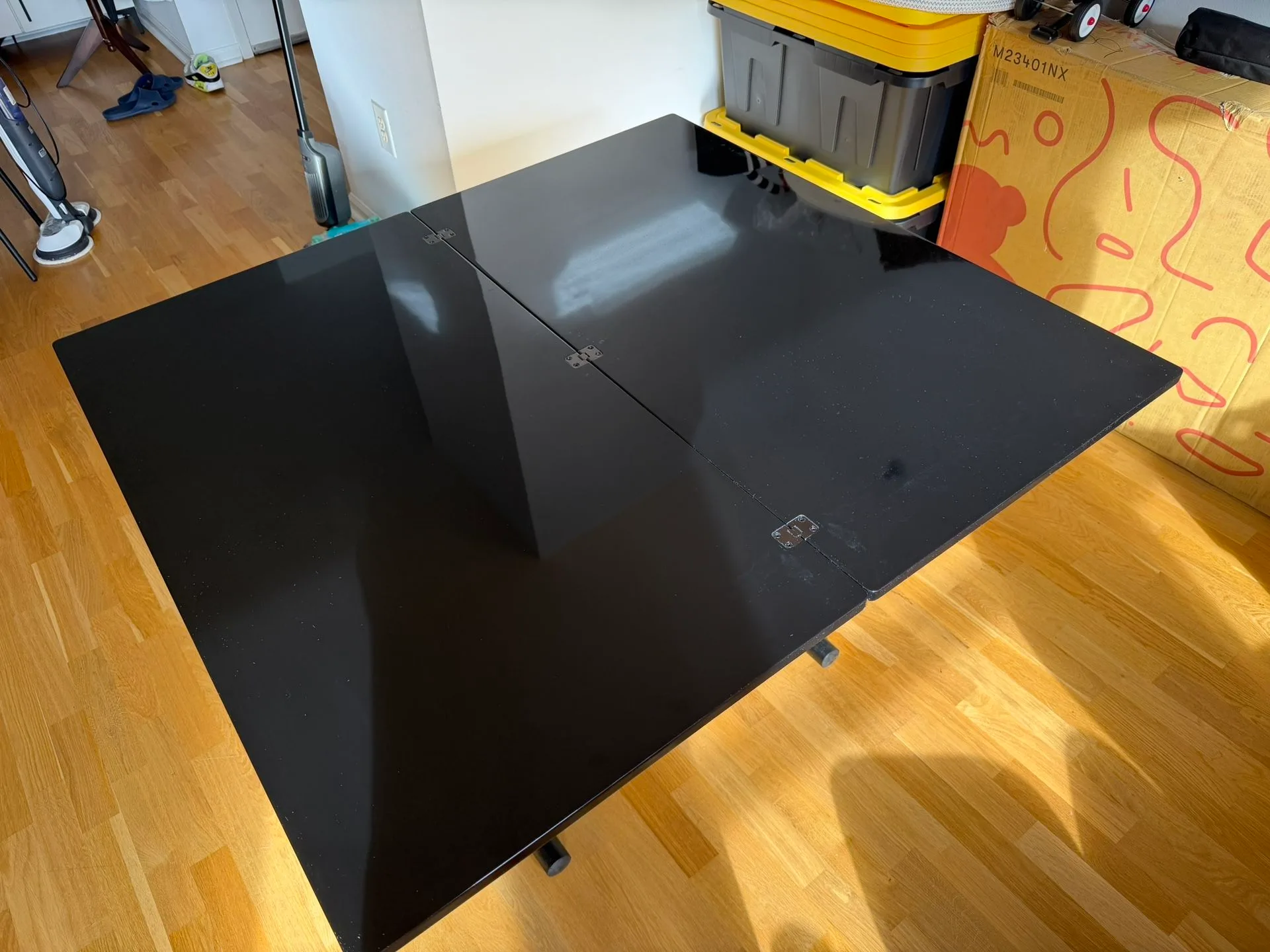 Height and Size Adjustable Table image indicator(4)