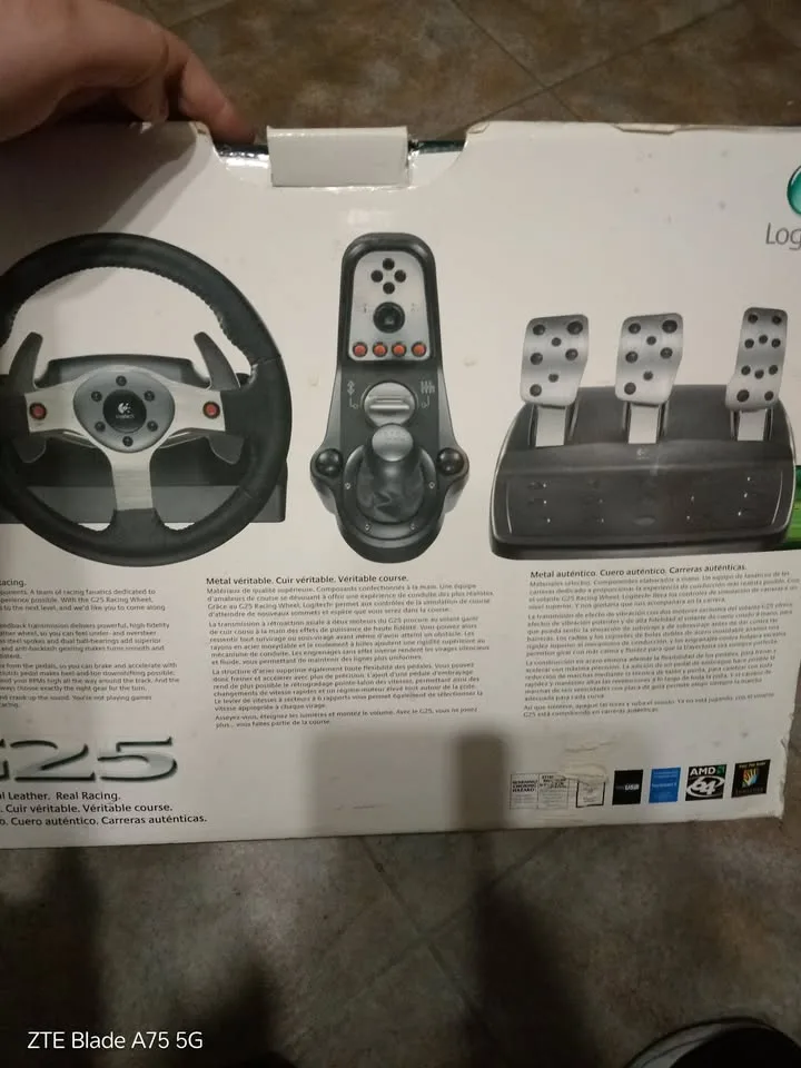 Logitech G25 Racing Wheel + Pedals + 6-Speed Shifter image indicator(10)