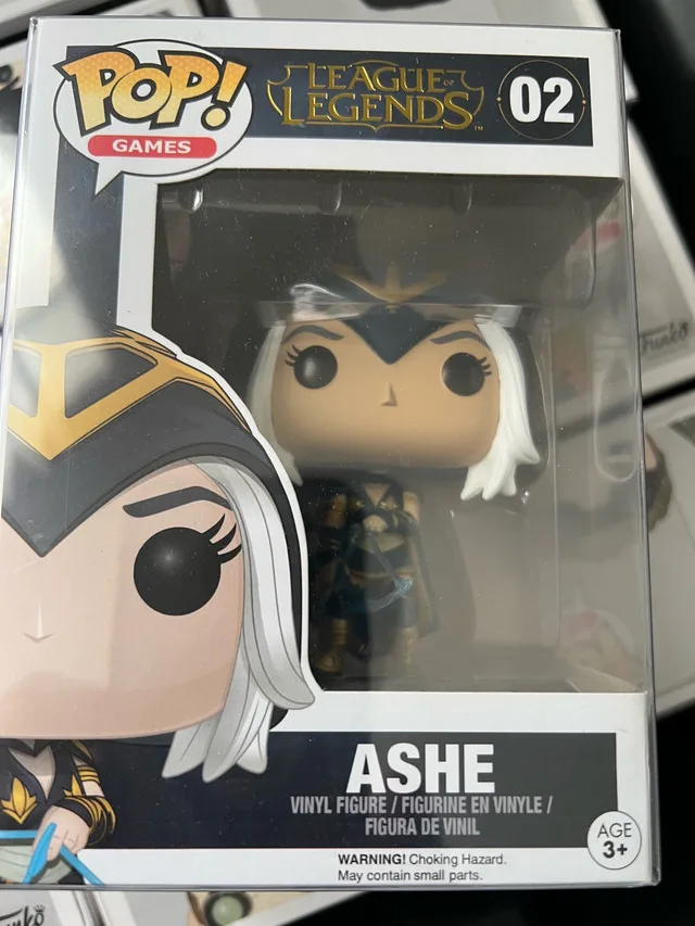 Pop! League Legends Games figures thumbnail