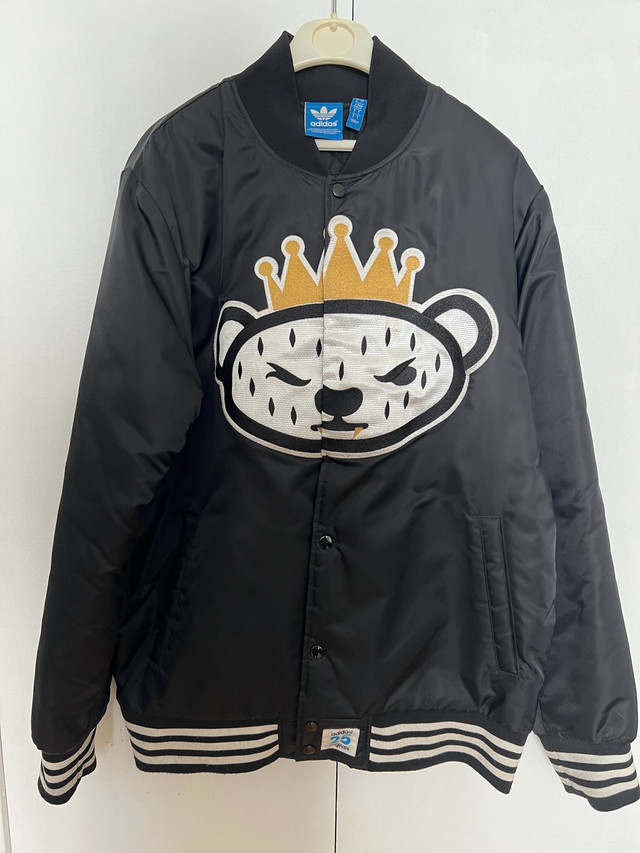 adidas Original- Nigo Bomber bear L