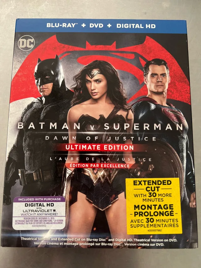 Batman v Superman - Dawn of Justice (Ultimate Edition) thumbnail