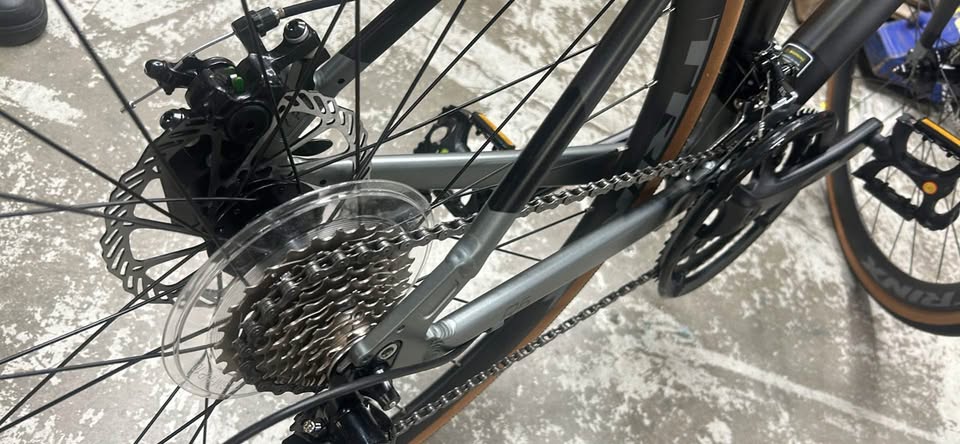 TRINX SKY 700C Road Bike BRAND NEW - photo 5